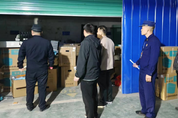 經(jīng)開區(qū)大隊消防宣傳進單位“四個一”活動 筑牢政務(wù)服務(wù)中心防火墻